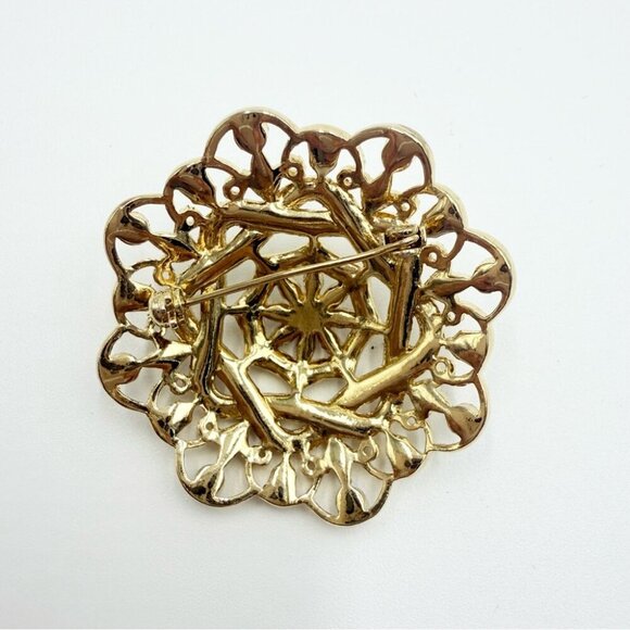 Gold Tone Flower Crystal Rhinestones Brooch - Picture 5 of 6